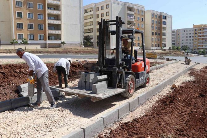 Yeni yeşil alanların yapımı sürüyor