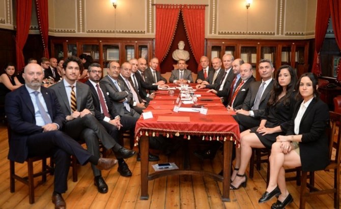 Galatasaray yönetim kurulunda görev dağılımı yapıldı