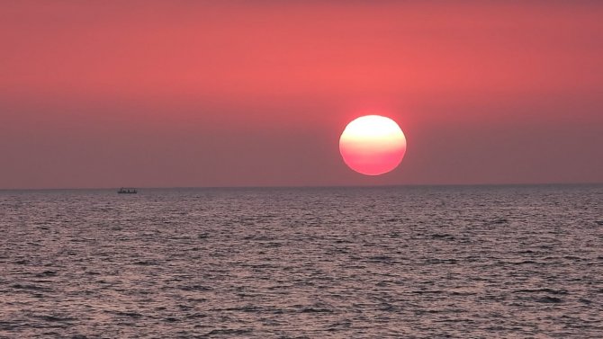 Hatay’da gün batımı görenleri hayran bıraktı