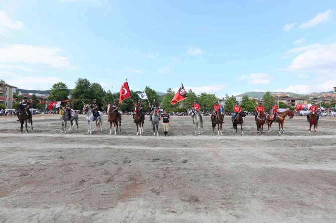 Cirit şöleni nefes kesti