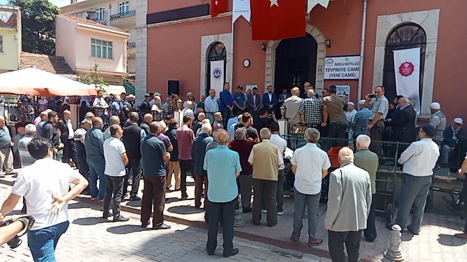 Hacı adayları törenle uğurlandı