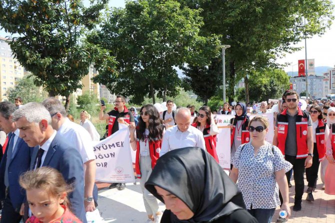 222 çocuk koruyucu aile yanında kalıyor