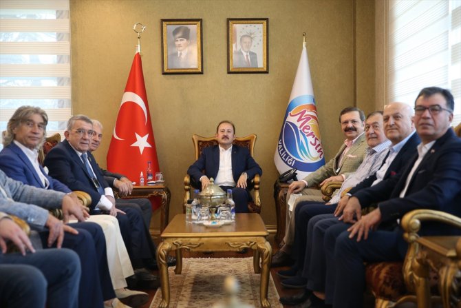 TOBB Başkanı Hisarcıklıoğlu, Mersin'de temaslarda bulundu