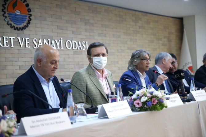 TOBB Başkanı Hisarcıklıoğlu, Mersin'de temaslarda bulundu