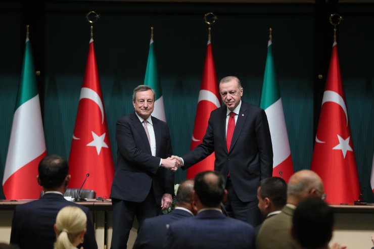 Erdoğan: Tahıl koridoru konusuna ilişkin 10 gün içerisinde neticeye ulaşmaya çalışacağız
