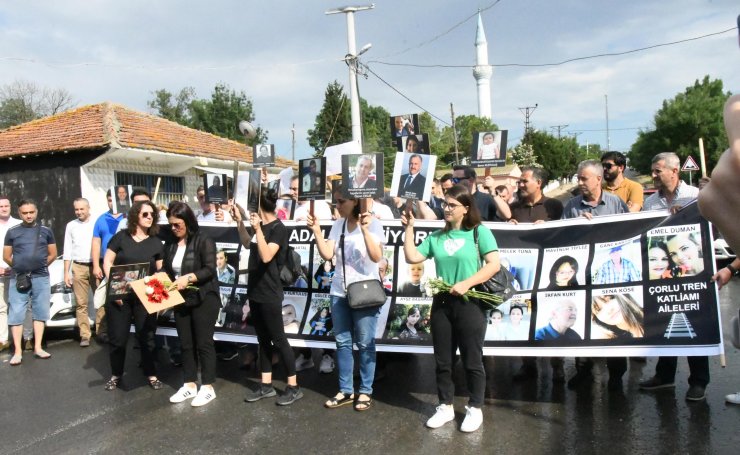 Tren kazasında yaşamını yitiren 25 kişi anıldı