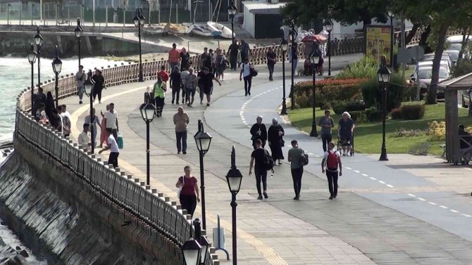 Tekirdağ sahilinde bayram tatili yoğunluğu