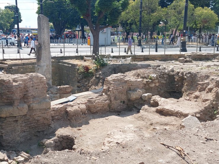 Kazdıkça tarih çıkıyor… Osmanlı’ya ait mahalle, Bizans’tan kalma duvarlar bulundu  