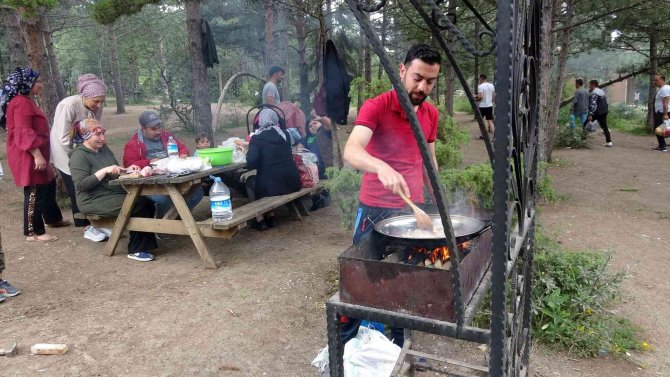 Türkiye’nin ilk milli parkında bayram yoğunluğu