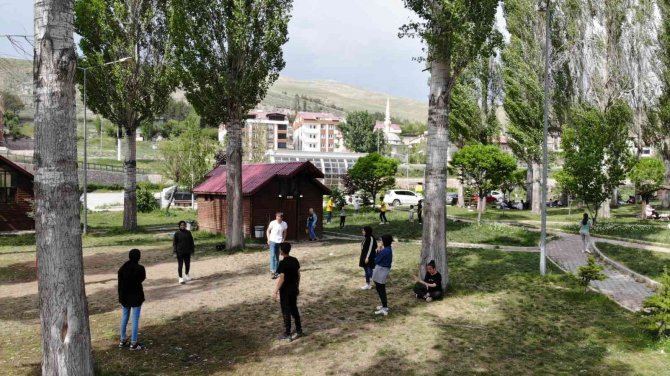 Bayramın son gününde piknik alanları doldu