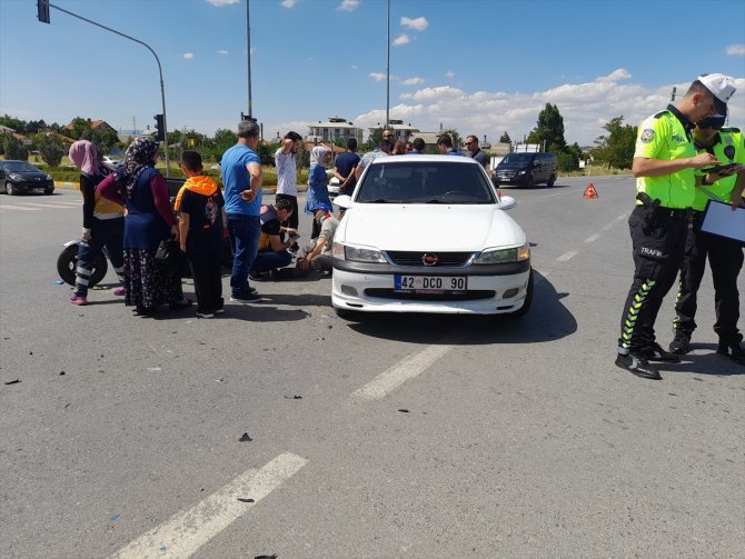 Konya'da trafik kazasında 2 kişi yaralandı