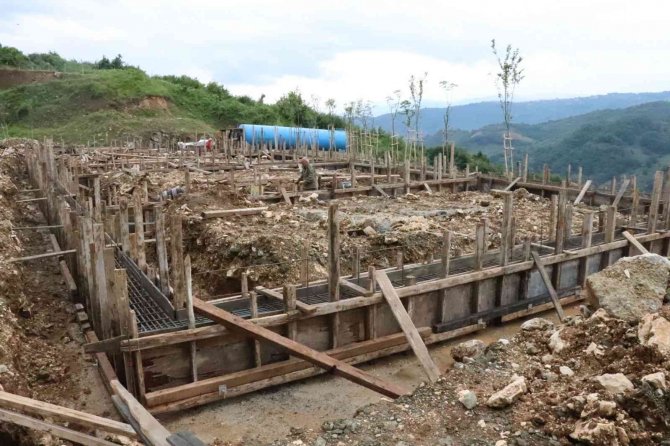 Bir çok ile örnek olacak sera