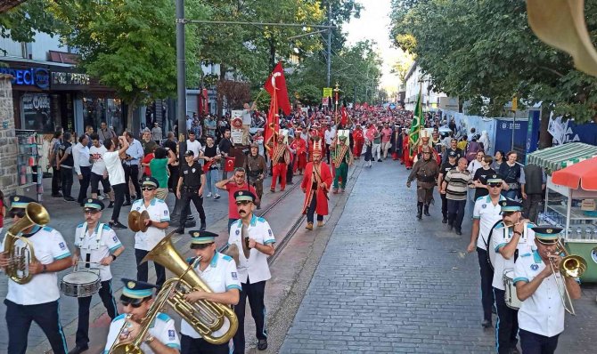 Bursa’da binler tek yürek oldu