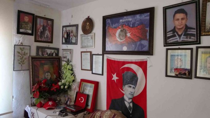 Dağlıca’da şehit olan Fatih Duru’nun annesi: “Kanımız yerde kalmadı”