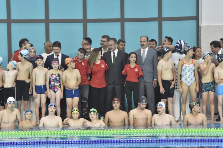 Konya Olimpik Yüzme Havuzu, Kasapoğlu'nun katılımıyla açıldı