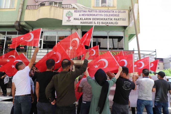 Hakkari’deki annelerin evlat nöbeti 31. haftada