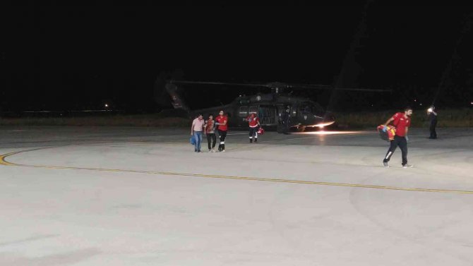 Polis helikopteri 15 yaşındaki çocuk için gece havalandı