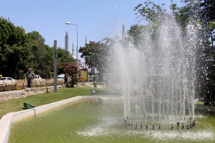 Edirne'de termometreler 43 dereceyi gördü, sıcak hava bunalttı