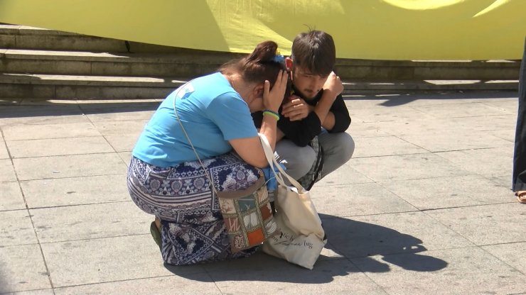 Beyoğlu'nda Ukraynalılardan siren sesleriyle canlandırma