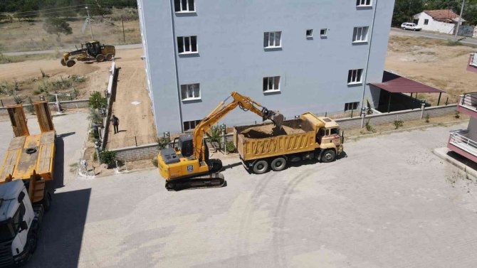 Eğrek Cemevi’nde açılış öncesi çevre düzenlemeleri başladı