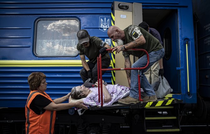 Donetsk bölgesindeki insanların tahliye noktası: Pokrovsk Tren İstasyonu