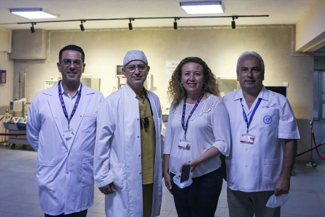 İzmir'de kalp nakli yapılan 2 yaşındaki Asel'in durumu iyiye gidiyor