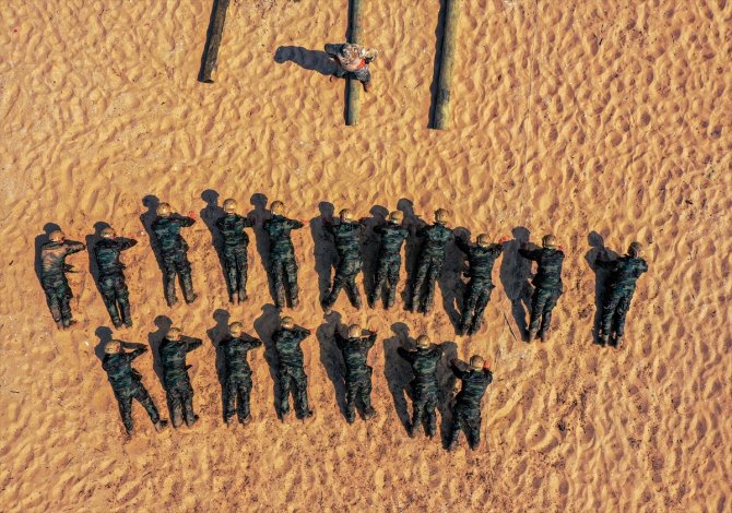 Türk milletinin göğsünü kabartan tim: SAS