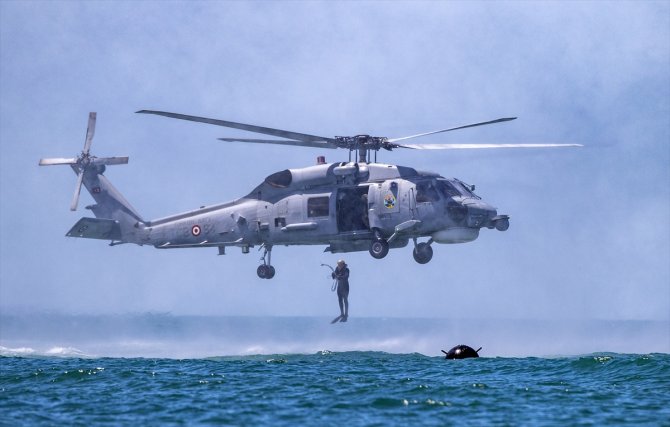 Türk milletinin göğsünü kabartan tim: SAS