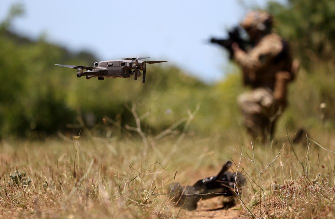 Türk milletinin göğsünü kabartan tim: SAS