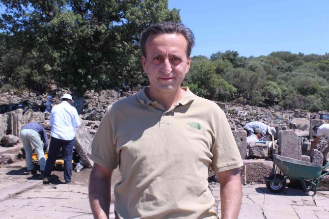 Günümüze ulaşan tek Hestia heykeli, gün sayıyor