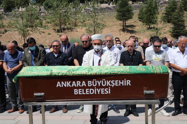 Semih Sergen, son yolculuğuna uğurlandı