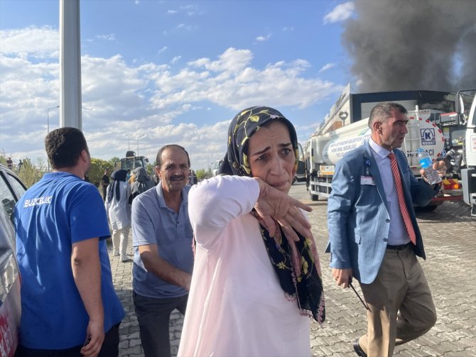 Konya'da boya fabrikasında çıkan yangın söndürüldü