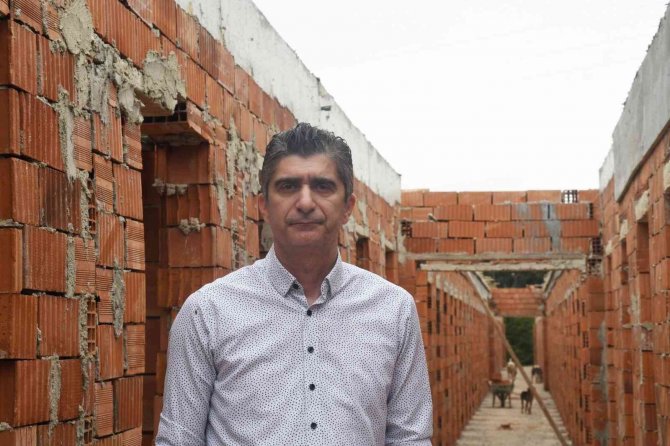 Sokak hayvanları ve yasaklı ırklara konforlu alan