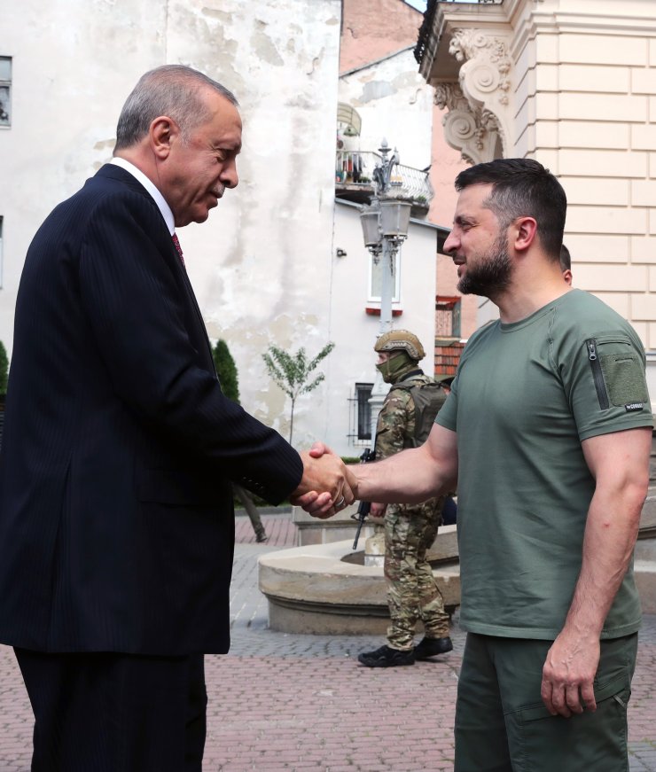 Erdoğan, Zelenski ile bir araya geldi