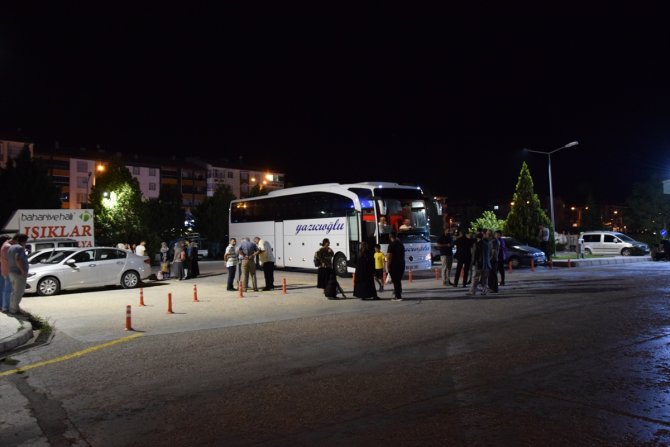 Konya'da gurbetçilerin geri dönüş hüznü