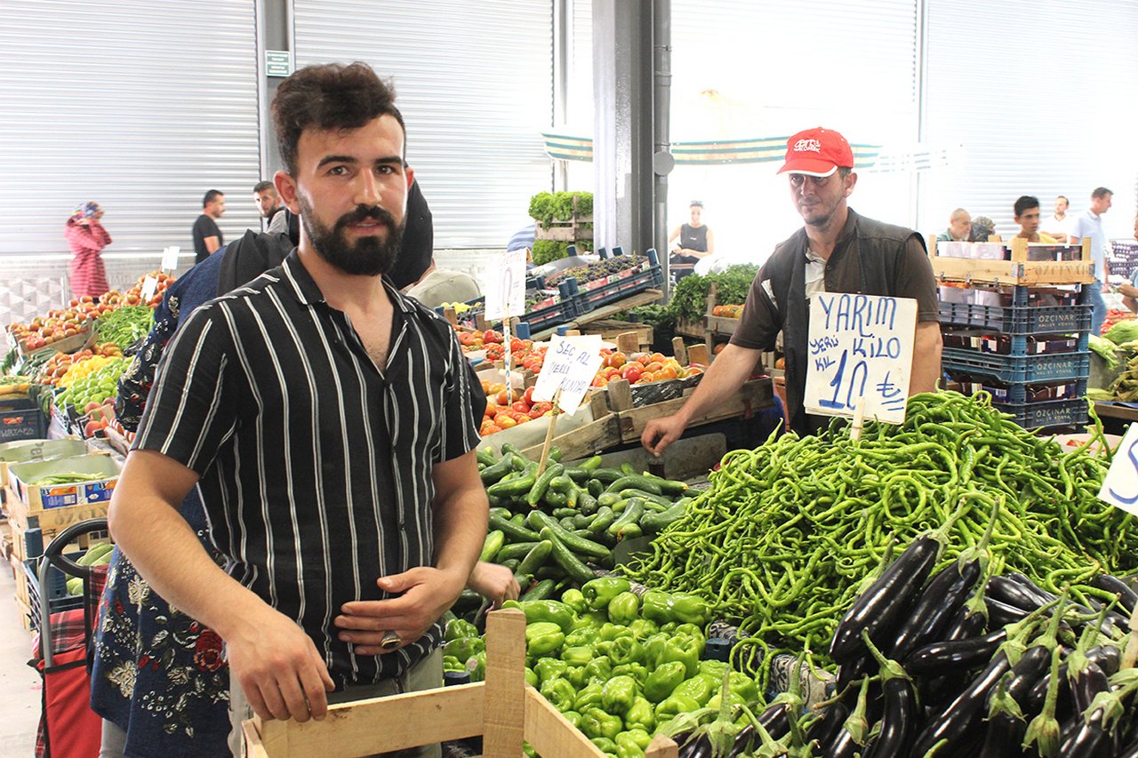 mutfakta-kis-mesaisi-pazar-esnafindan-vatandasa-uyari-1.jpg