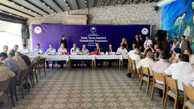 Bakan Kirişci duyurdu! Çiftçiye mazot, gübre ve yem müjdesi