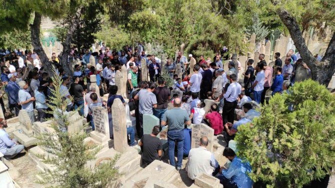 İHA muhabiri Muhammed Abdulkadir Esen son yolculuğuna uğurlandı