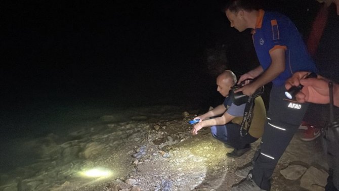 Karaman'da baraj gölüne düşen aracın sürücüsünün cesedine ulaşıldı