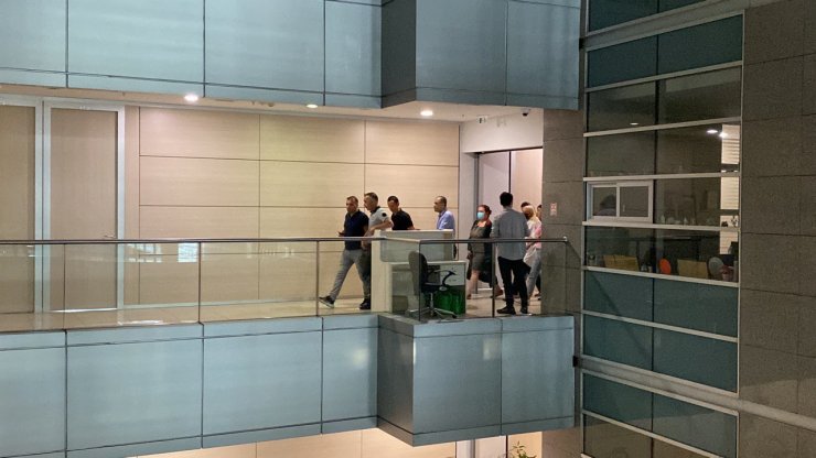 Şarkıcı Gülşen adliyeye getirildi