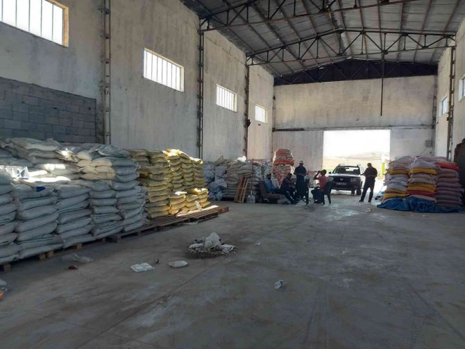 54 ton sahte gübre ele geçirildi