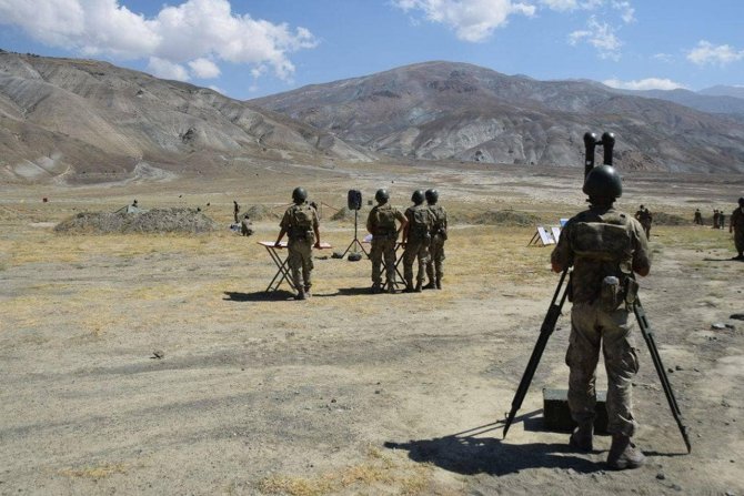 Erzincan’da sözleşmeli erler eğitimden geçti