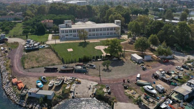 Kır düğün salonu için çalışmalar adım adım ilerliyor