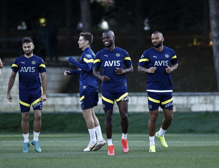Fenerbahçe'de Dinamo Kiev hazırlıkları başladı