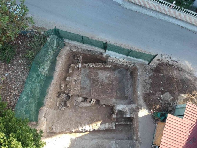 Balatlar kazısında Helenistik dönem mimarisi bulundu