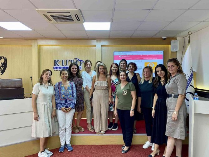 Kadın Girişimcilere İşletme Merceği toplantısı düzenlendi