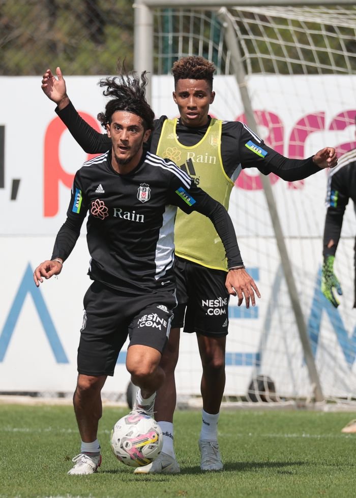 Beşiktaş'ta Fenerbahçe mesaisi devam etti