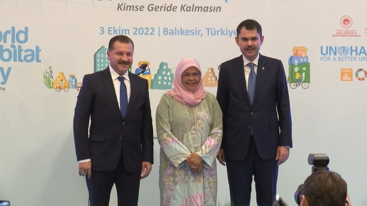 Bakan Kurum: Cumhurbaşkanımız konut amaçlı arsa sayısını 1 milyona çıkarma talimatını verdi