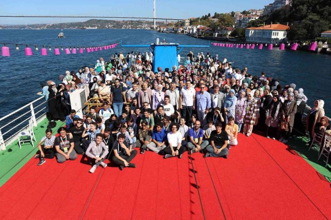 Konya'da 60 bin öğrenci ecdadın izinde İstanbul turunda