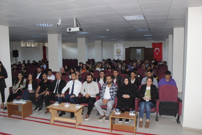 Karapınar ilçe yöneticileri ilçedeki yüksekokul öğrencileriyle buluştu